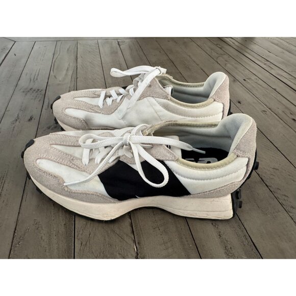 New Balance 327 Sneaker Ladies 7.5 - Picture 1 of 9